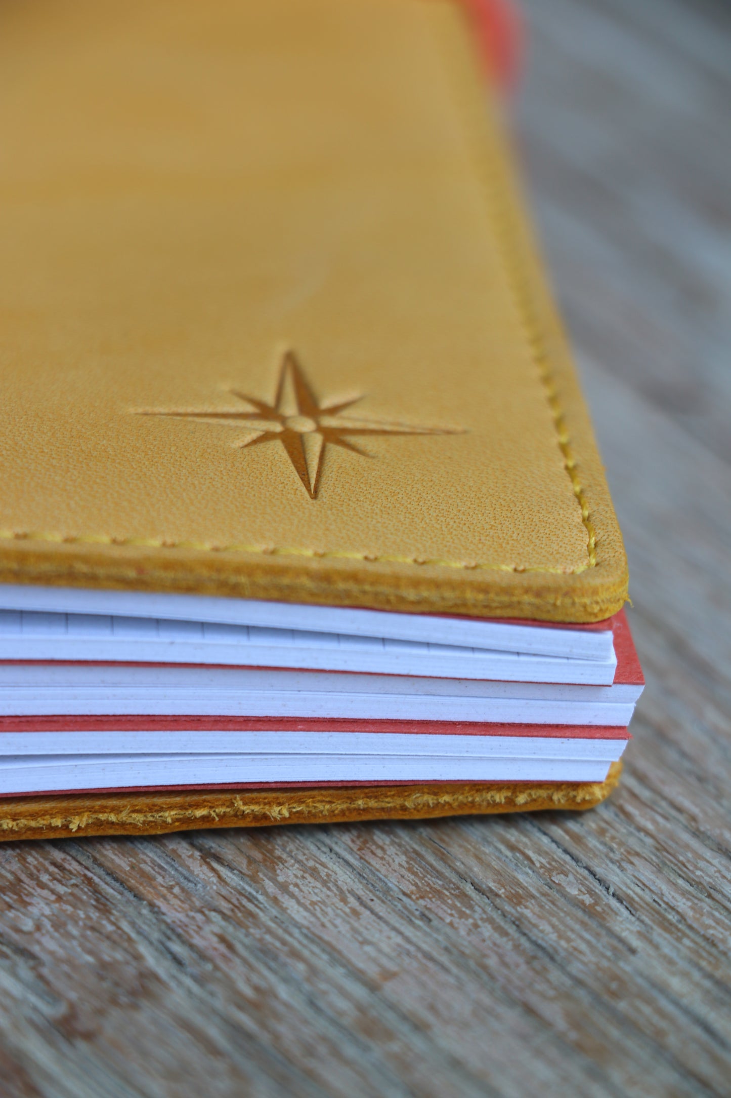 CLASSIC - Yellow Miel - A la Carte. Prints