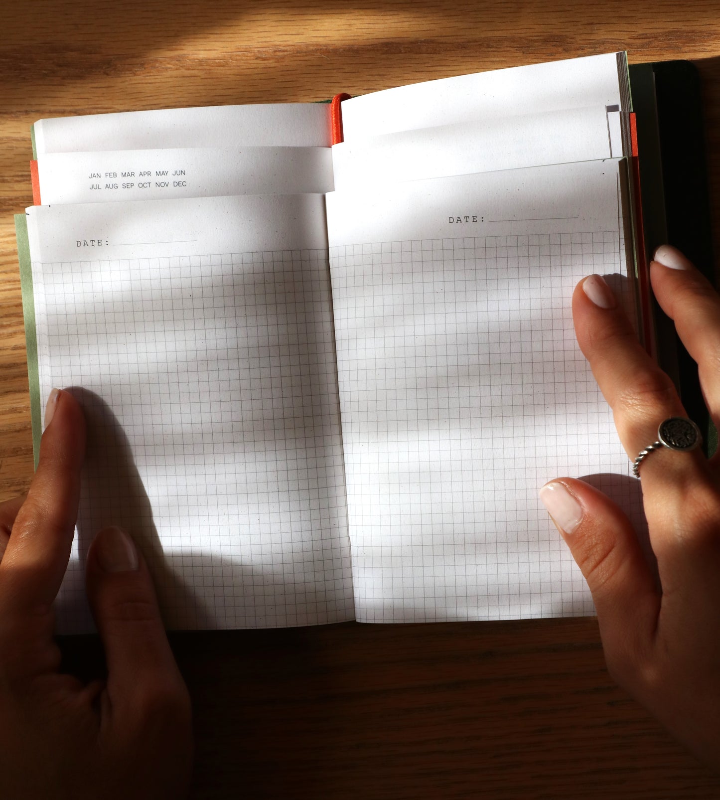 CLASSIC - Cherry Red